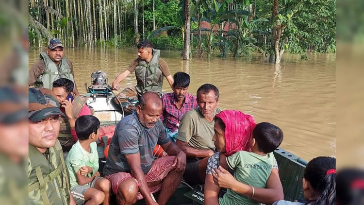 आसाम मधील पुराच्या तडाख्यात 18 मृत्यू, 6.8 लाख लोक पूरग्रस्त