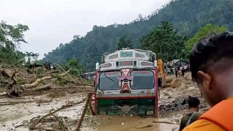 आसाम आणि त्रिपुरामधील पुरामुळे ५५ जण मृत्युमुखी, १९ लाख बेघर