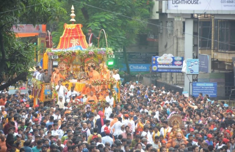 श्री श्री जगन्नाथ रथयात्रेच्या दर्शनाला पुणेकरांची मोठी गर्दी   आंतरराष्ट्रीय कृष्णभावनामृत संघ - इस्कॉन, पुणे यांच्यातर्फे आयोजन ; यंदा तब्बल ८० हजार भाविकांना महाप्रसाद