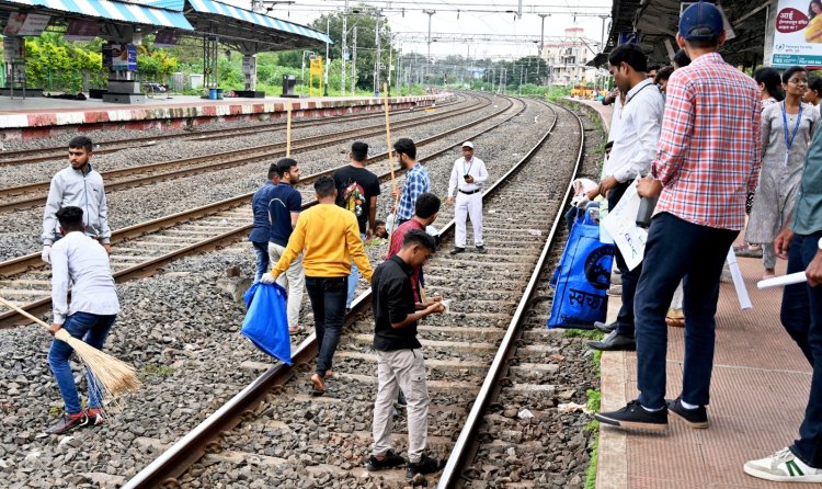 प्रतिभा ग्रुप ऑफ इन्स्टिट्यूटच्या माध्यमातून 'स्वच्छता हीच सेवा' या मोहिमेची पथनाट्याद्वारे जनजागृती